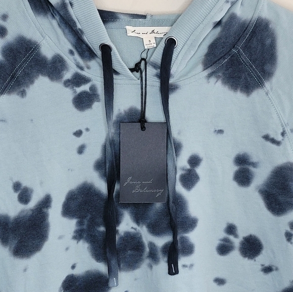 NWT Jane & Delancey | Splotchy Tie Dye Hoodie Sweatshirt Size Small - Picture 2 of 5